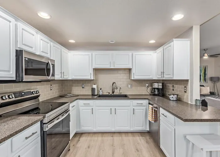 Stunning 3 Bedroom In The Heart Of Apartment Scottsdale