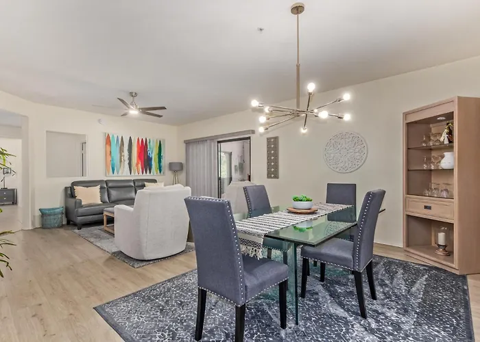 Stunning 3 Bedroom In The Heart Of Scottsdale