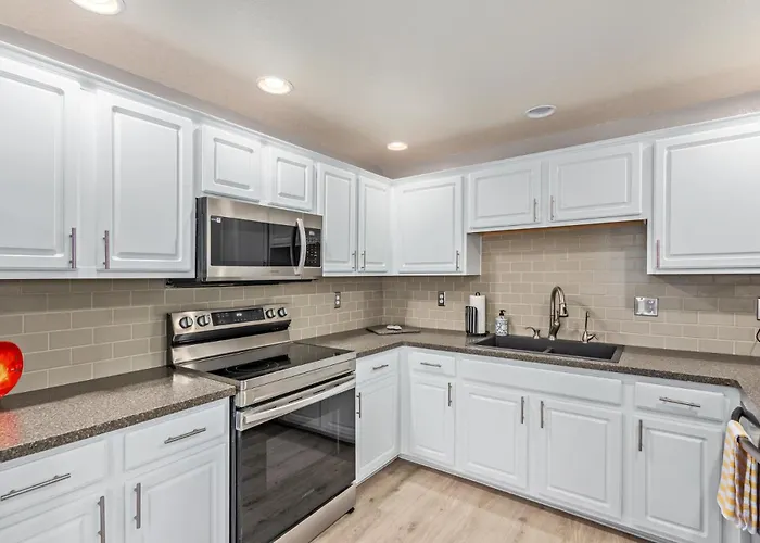 Stunning 3 Bedroom In The Heart Of Scottsdale