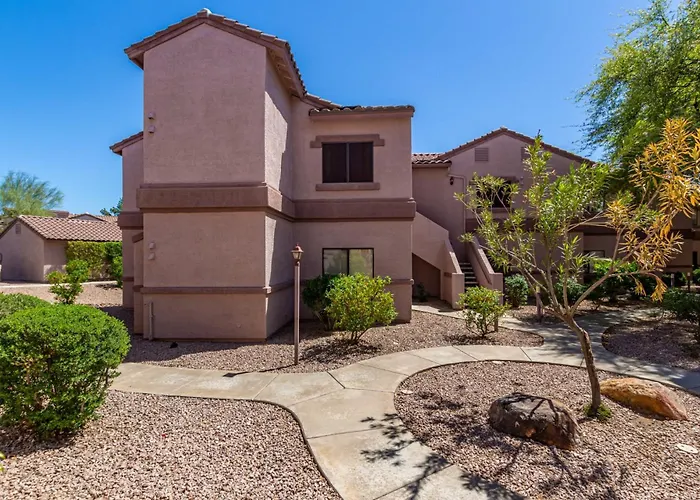 Stunning 3 Bedroom In The Heart Of Apartment Scottsdale